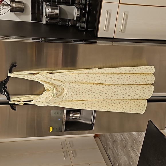 💕HOUSE OF CB💕 Alicia Midi Sundress ~ Lemon Floral Print Large - Picture 12 of 16